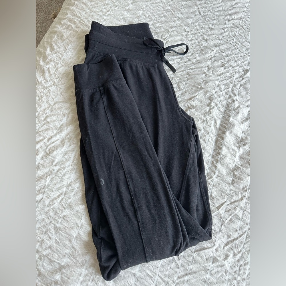 Lululemon joggers